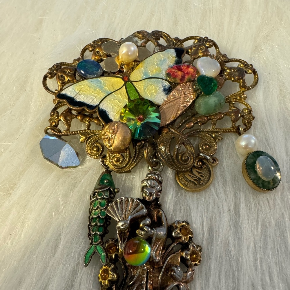 Very Rare Antique Brooch/Pin Very Unique